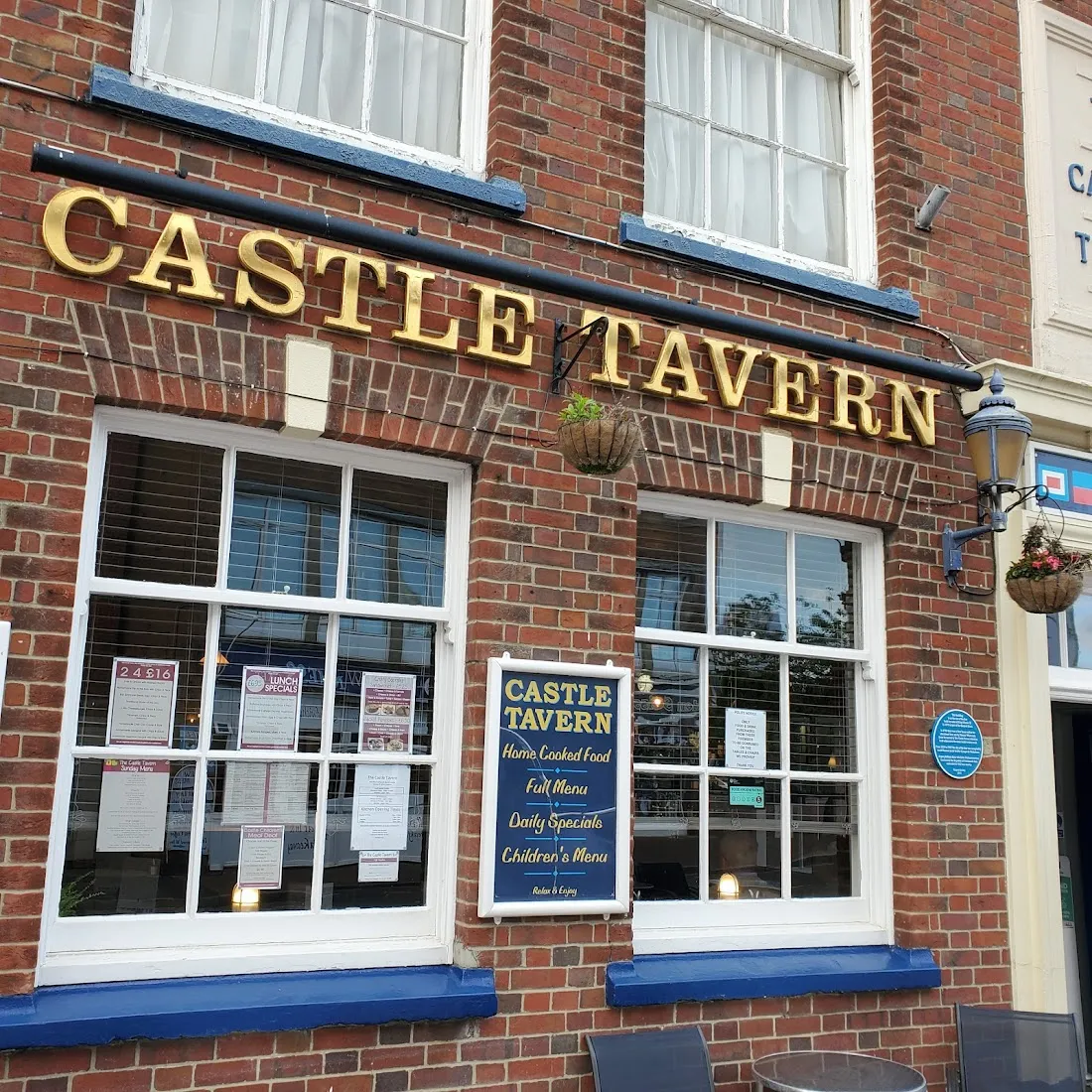 The Castle Tavern